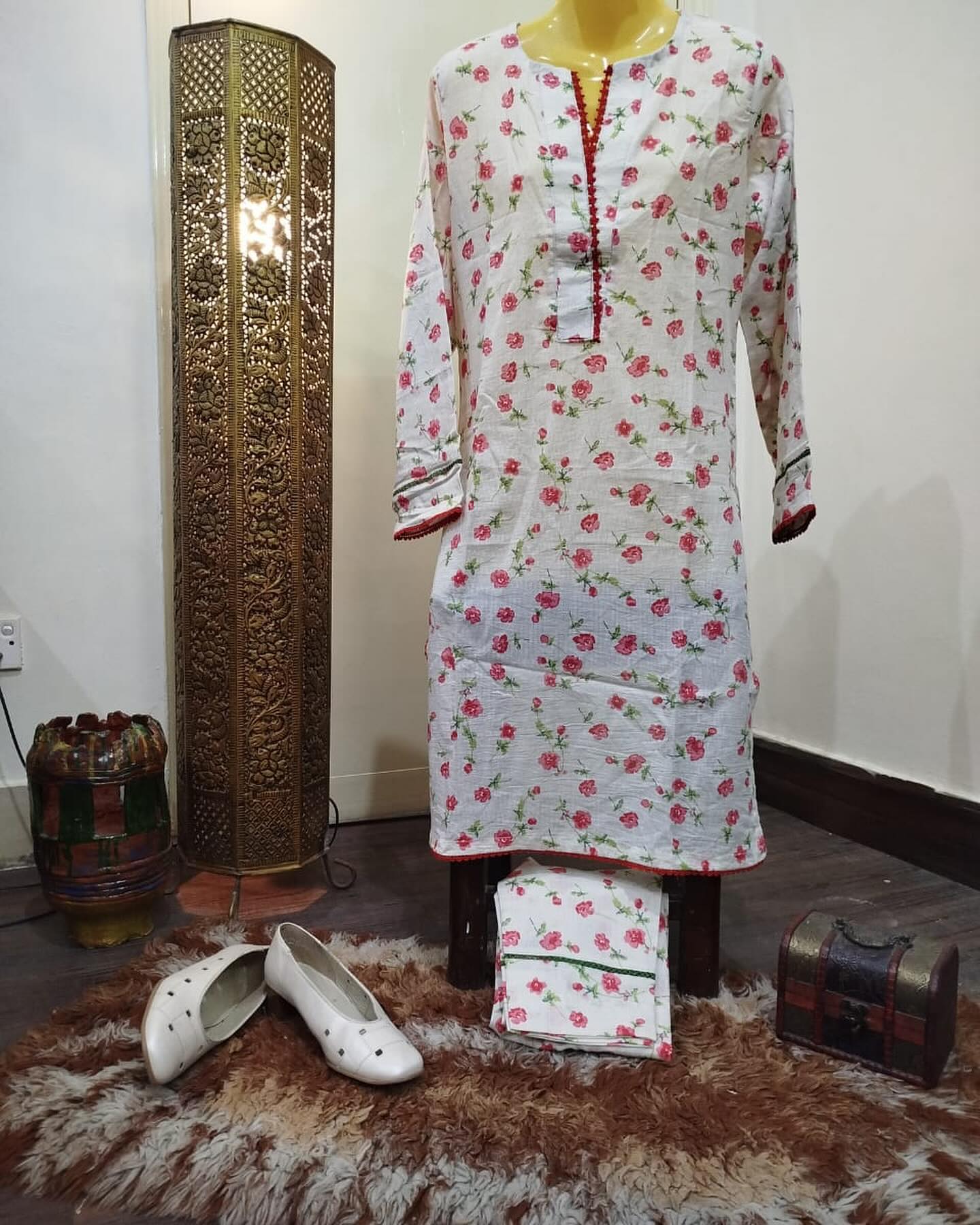 White & Pink Floral Printed 2-Piece Summer Suit