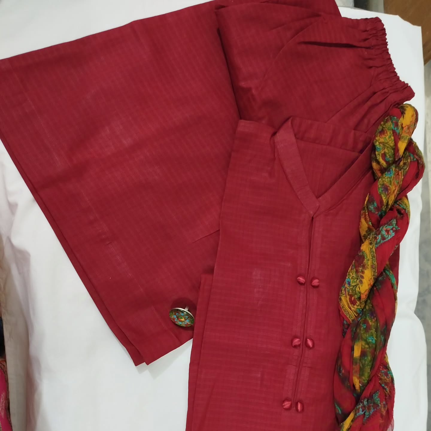 Deep Red Self-Textured 3-Piece Suit with Wide-Leg Farshi Shalwar